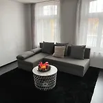 Sivas Lägenhet *